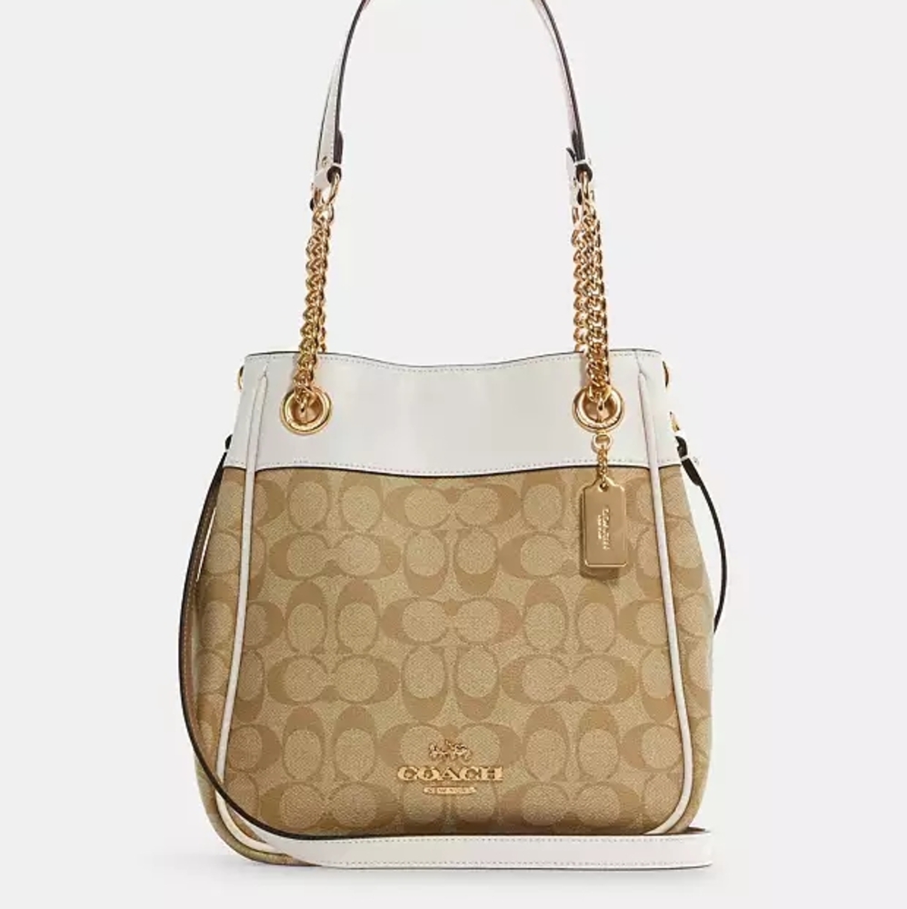 COACH CAMMIE CHAIN BUCKET BAGCoach Tan and White Signature Tote Bag
